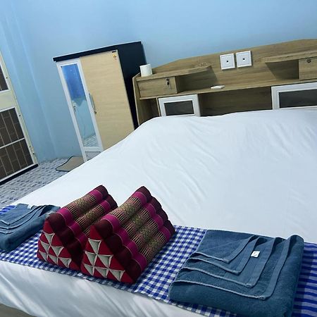 Noot'S Bar And Guesthouse Kanchanaburi Exterior foto